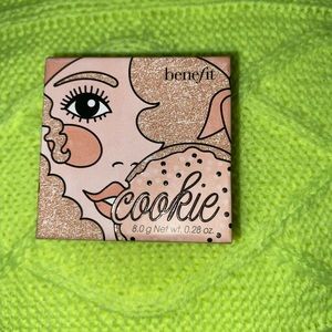 Benefit cosmetics cookie highlighter 8 oz